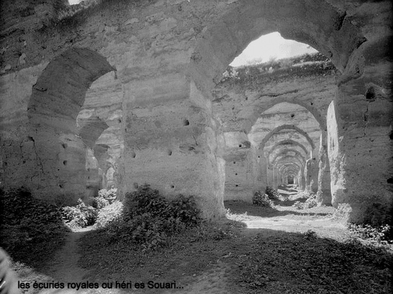 Meknès, la Ville Ancienne et les 2 Mellahs - 1 - Page 14 Hari_e11