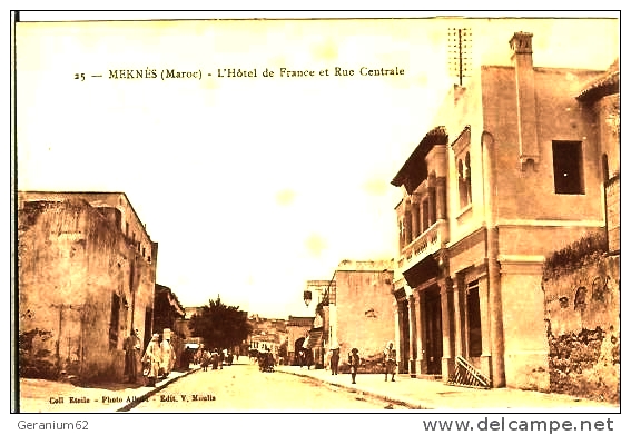 Meknès, la Ville Ancienne et les 2 Mellahs - 3 - Page 14 Meknas37