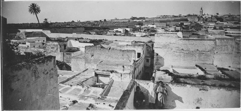 Meknès, la Ville Ancienne et les 2 Mellahs - 1 - Page 32 Mellah17