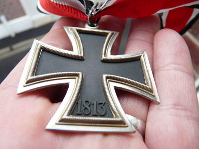 Croix de Chevalier de la Croix de Fer - Pour les spécialistes P1040913