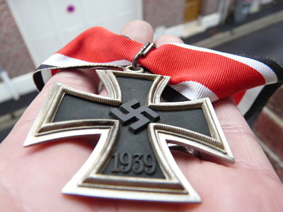 Croix de Chevalier de la Croix de Fer - Pour les spécialistes P1040914