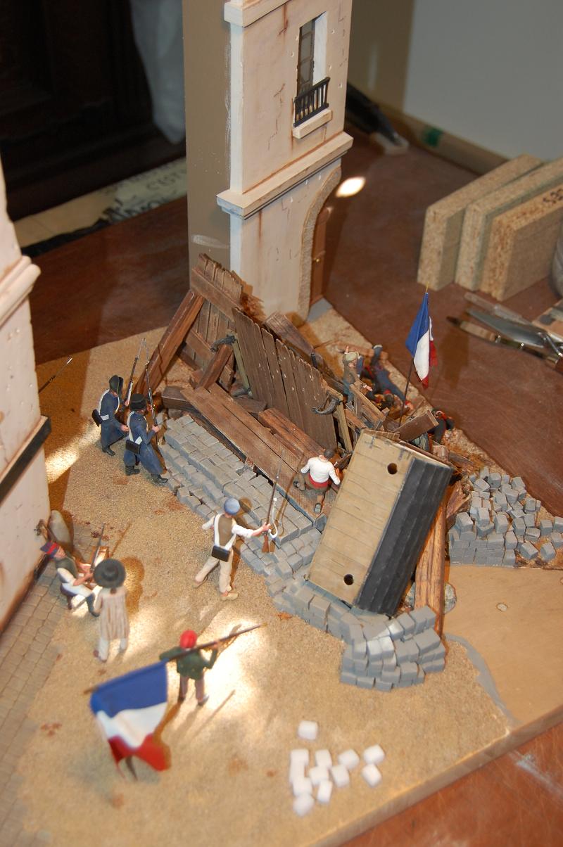 Les Trois Glorieuses - Juillet 1830 - DIORAMA véritable - Historex 1/32e - Scratch - Page 2 40-l_e19