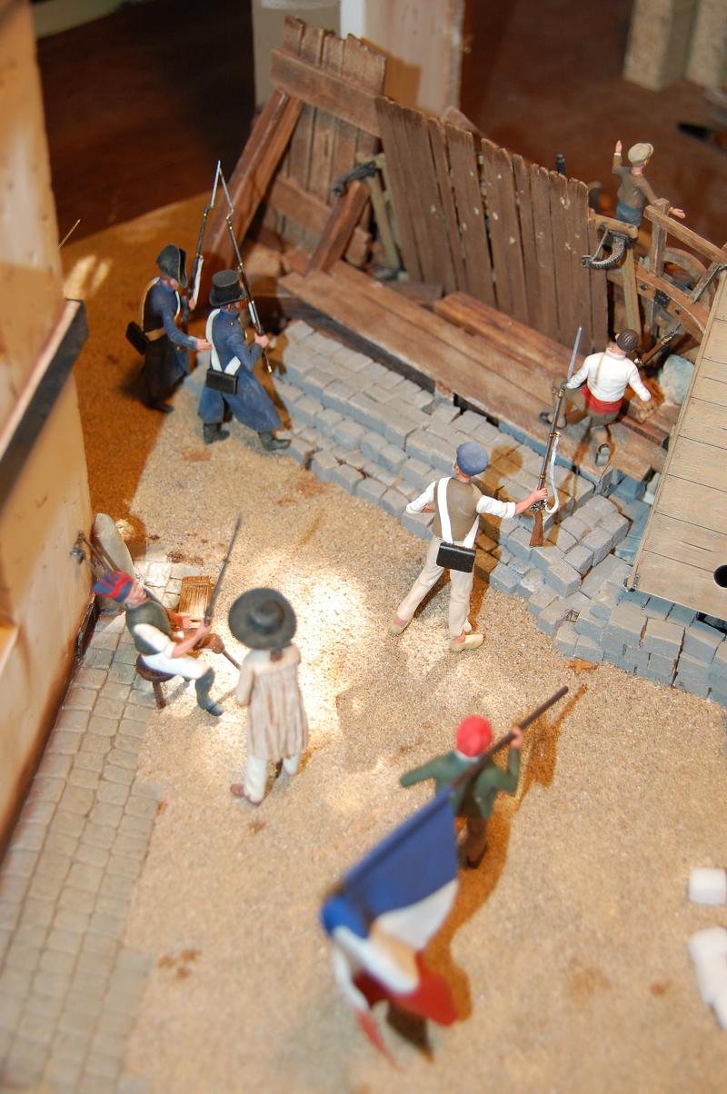 Les Trois Glorieuses - Juillet 1830 - DIORAMA véritable - Historex 1/32e - Scratch - Page 2 40-l_e20