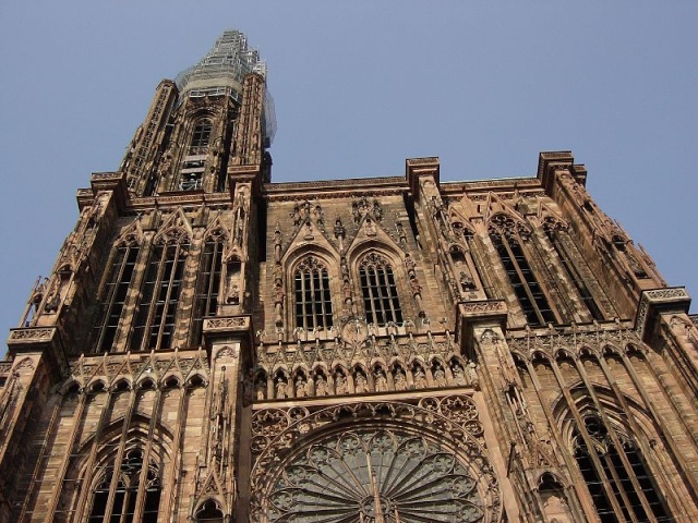 France, Strasbourg, j'ai escaladé la Cathédrale de Strasbourg la nuit. D1223411