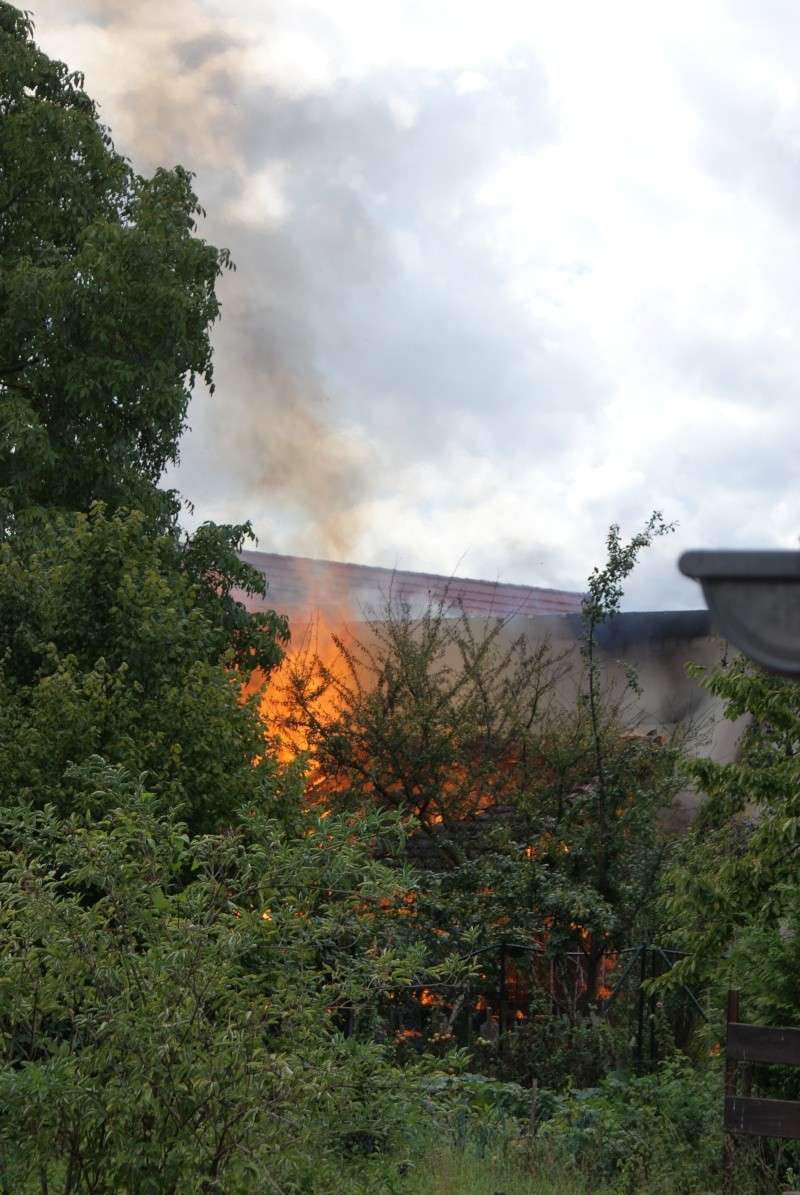 Incendie à Mittelhausen le 28 août 2011 Dsc07512