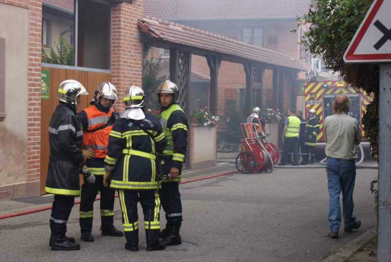 Incendie à Mittelhausen le 28 août 2011 Dsc07524