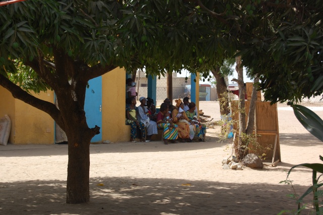 Sénégal, le bénévolat et les stages, association " vivre ensemble " Dsc_0670