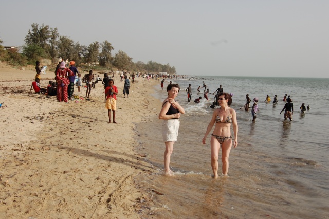 senegal - Afrique, Sénégal, Mbour, Mars 2008, scènes de plage. Photos de 102 à 118 / 1000 Dsc_0768