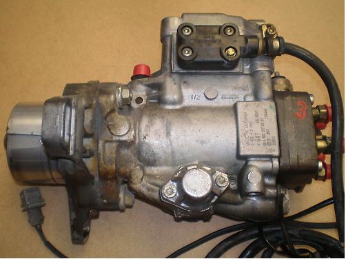 [Tuto] W210 - E290 TurboD - Changements joints sur pompe à gasoil Bosch - Page 2 Pompe_10