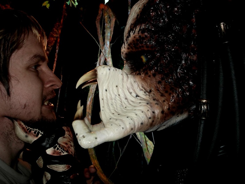Collection n°329 : Redfield MAJ du 15/08/11--> MAJ Predator Jungle Delire10