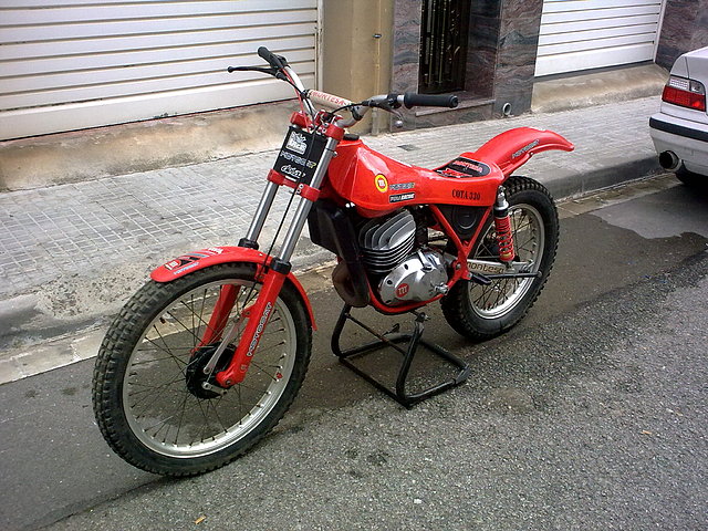 QUELQUES MONTESA.... D747ab10