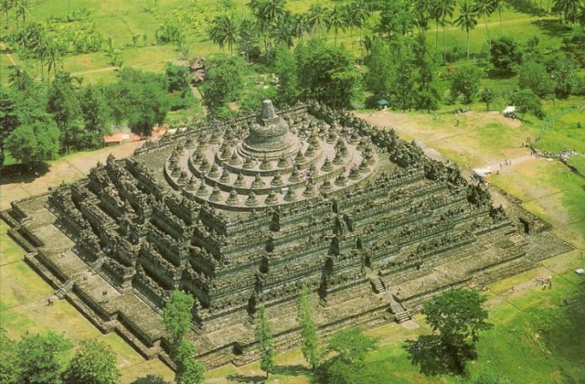 Le Temple de Borobudur, Balaboedoer, Indonésie Borobu13