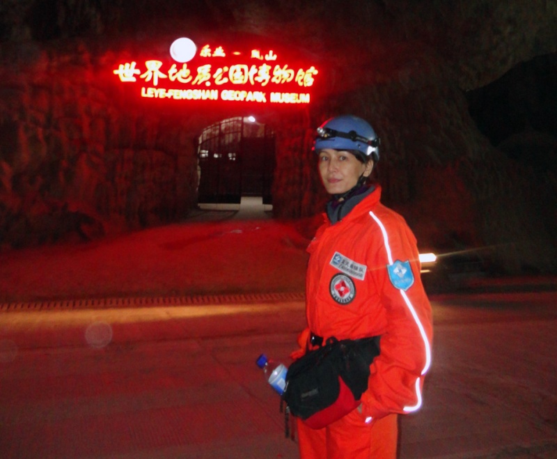 Premier stage spéléo-secours en Chine Dsc00611