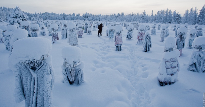 [Finlande] - Le Peuple Silencieux (oeuvre), Suomussalmi 20110210