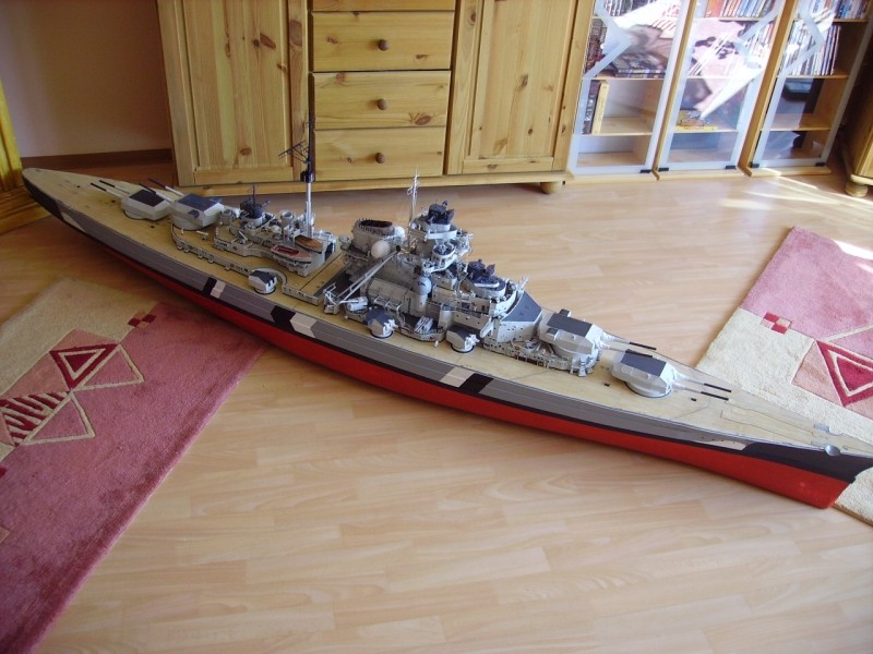 Bismarck 1:100  gebaut von Gustibastler - Seite 3 Pict9315