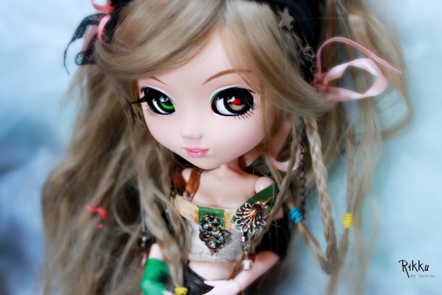 [2007/01] Haute Doll L.A  Rikku_10