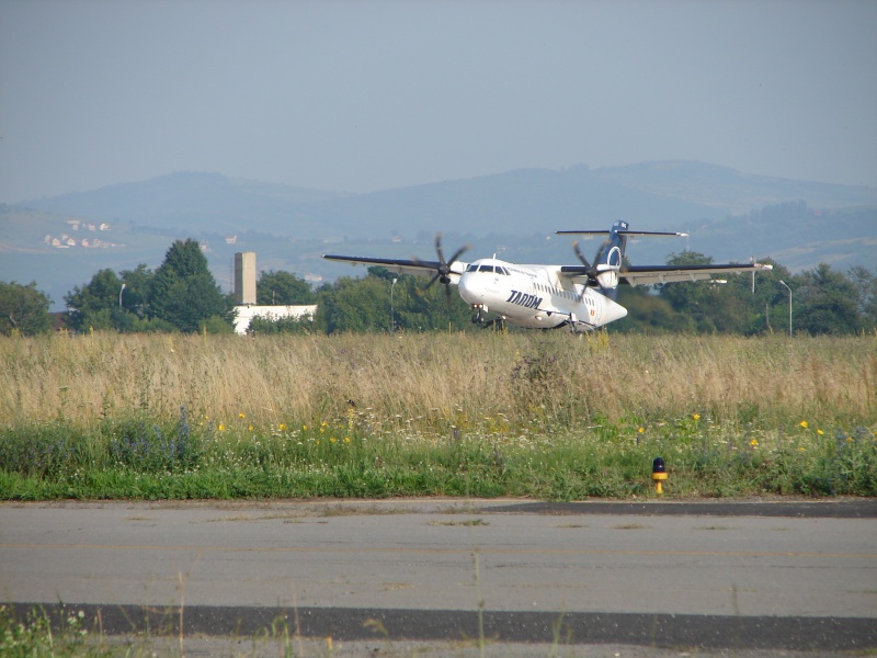 Aeroportul Iasi - 2008 - Pagina 4 Dsc00613