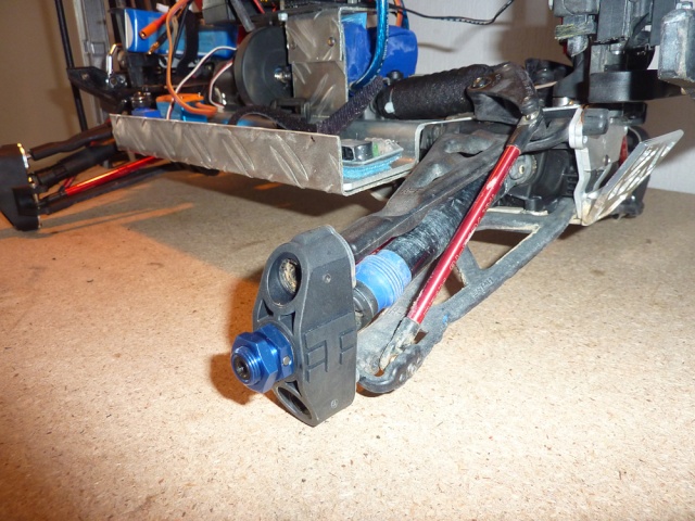 Summit Chassis 4x4x4 made in "Tracer". P1060113