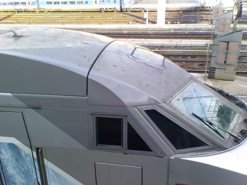 subtile différence entre le TGV PSE et le TGV Atlantique? Photo129