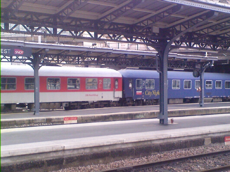 Diverses photos en Gare de l'Est. Photo168