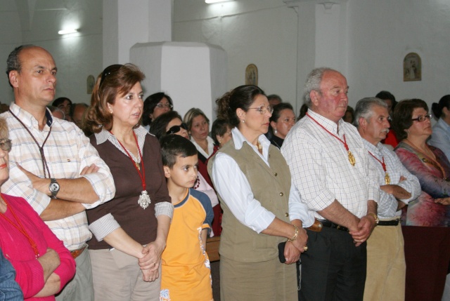 Entrega de Vara al Hno. Mayor Romera 2009 - Virgen de Flores, Encinasola. Hm-2810