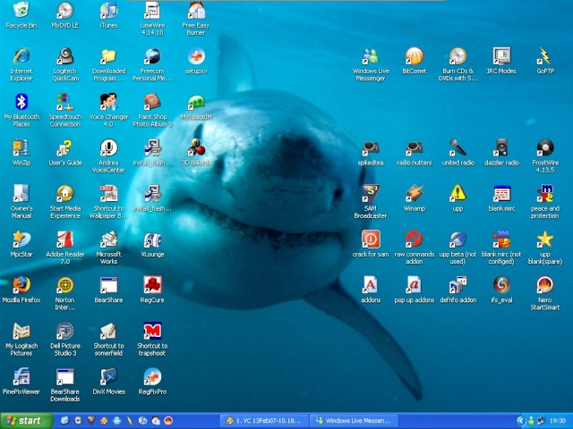 What does your DeskTop look like? Deskto15