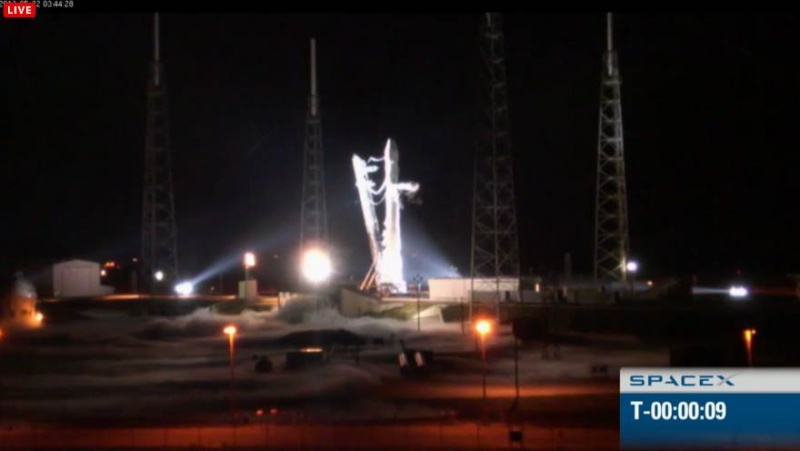 SpaceX / COTS-2: Lancement et suivi de la mission. - Page 8 Capt_h62