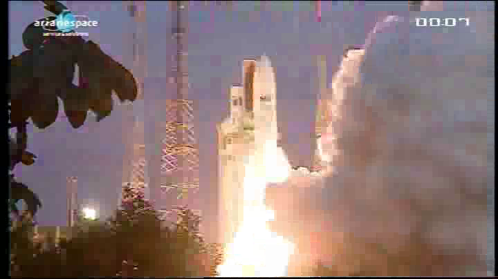 Lancement Ariane 5 VA204 / SES 2 + Arabsat 5C - 21 septembre 2011 [succès] - Page 3 Vlcsn219