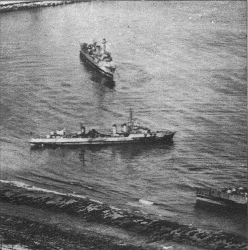 Les croiseurs légers du type Duguay-Trouin - Page 2 20396_10