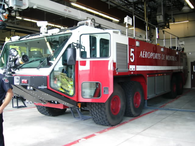 Service incendie Aroport de MONTREAL (QC) Canada20