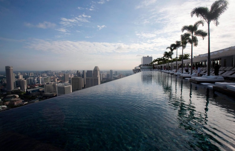  Singapor, ja pishina 150 metra qe qendron ne...ajer (foto) 41410