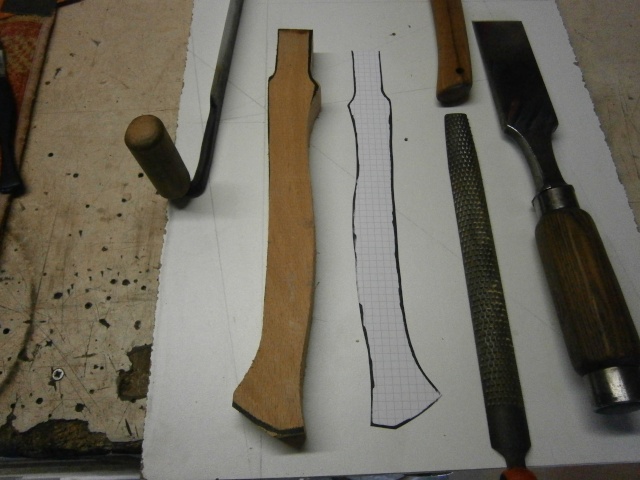 [fabrication] manche de marteaux et de hache ...  P3300115