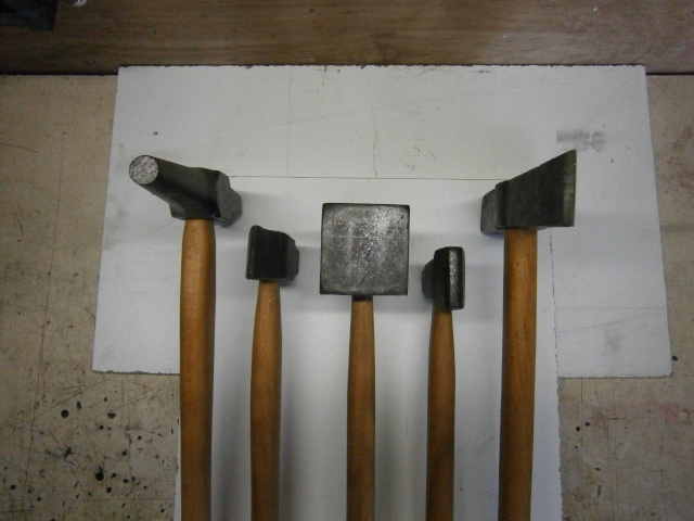 [fabrication] manche de marteaux et de hache ...  P4120222