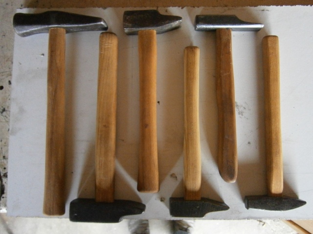 [fabrication] manche de marteaux et de hache ...  P4130110