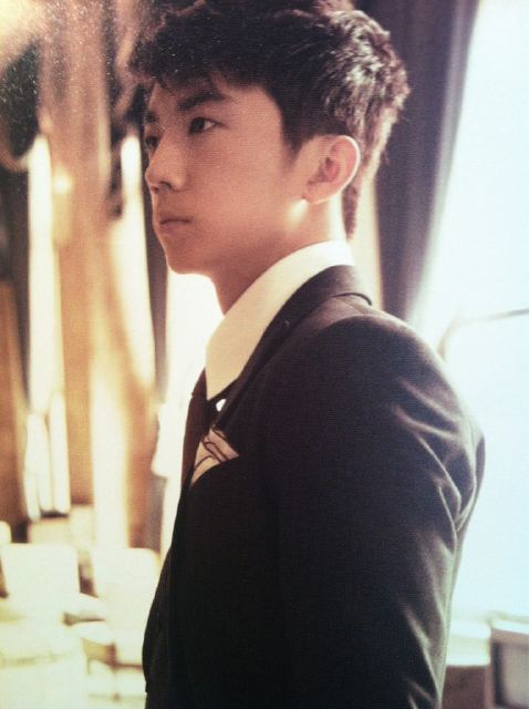 [29.11.11] [Scans] Republic of 2PM - Type B 1049