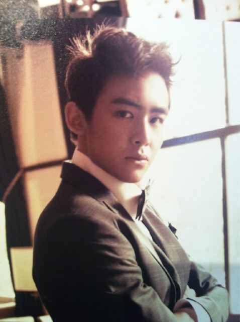 [29.11.11] [Scans] Republic of 2PM - Type B 1243