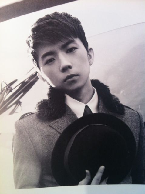 [29.11.11] [Scans] Republic of 2PM - Type B 1534