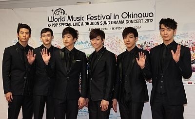 [05.03.12] 2PM participe au 'World Music Festival in Okinawa' 2172