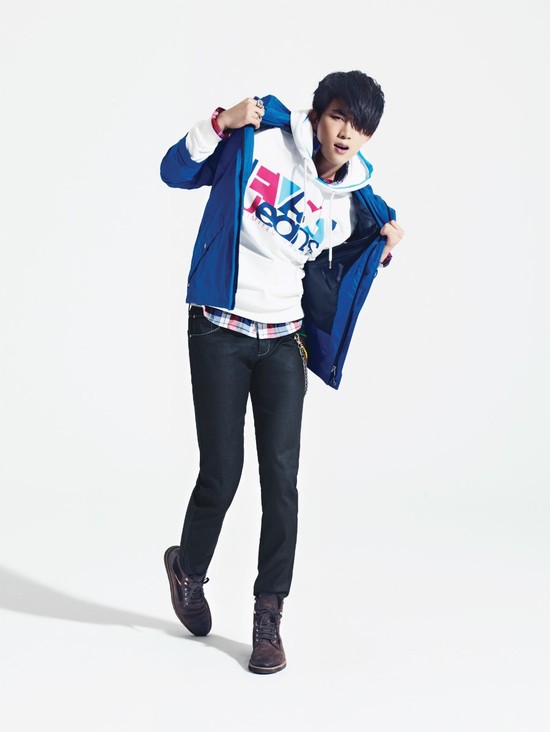 [28.02.12] EVISU 2012 S/S Collection (Taecyeon,Wooyoung) 4129