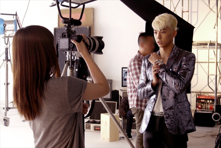 [08.07.12] [PICS] BTS Sexy Lady MV 4250