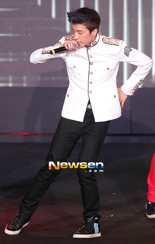[29.11.12] [PICS] Les 2PM au festival de musique de Coway (sans Nichkhun) 6221