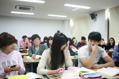 [27.09.11] Taec à l'université Dankuk 733