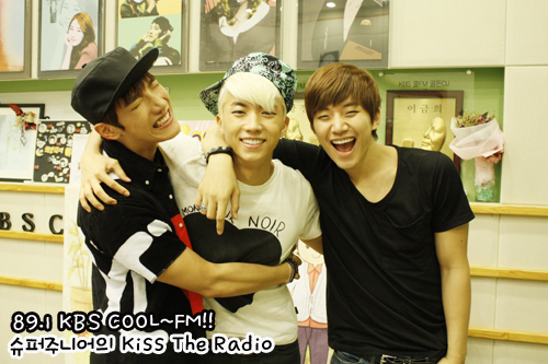 [29.07.12] [PICS] KBS Kiss the Radio (Junsu, Wooyoung & Junho) 9171