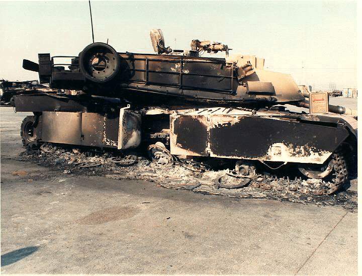 Abrams détruits en Irak Gulfwa10