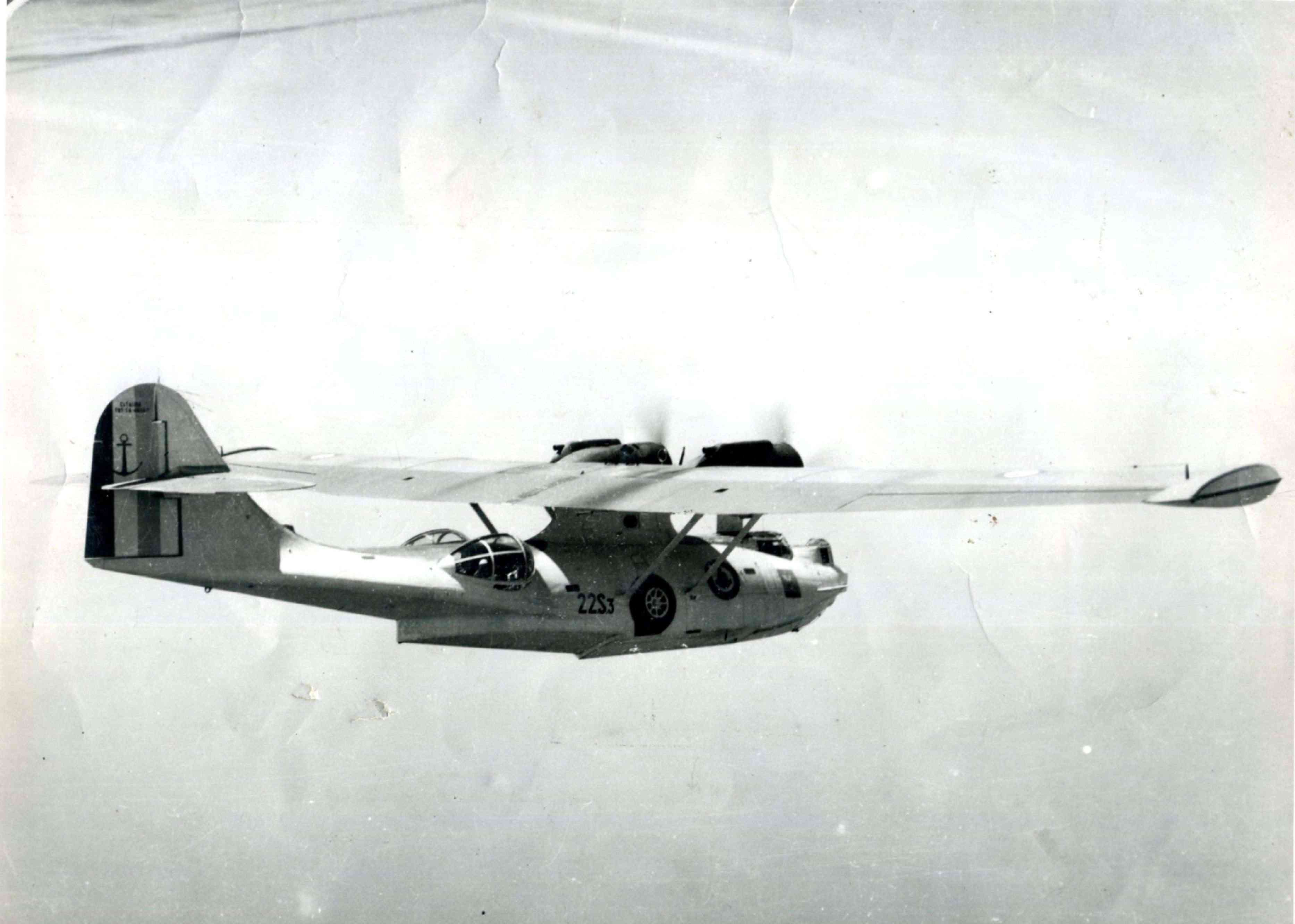 [Les anciens avions de l'aéro] Catalina - Page 5 Catali10