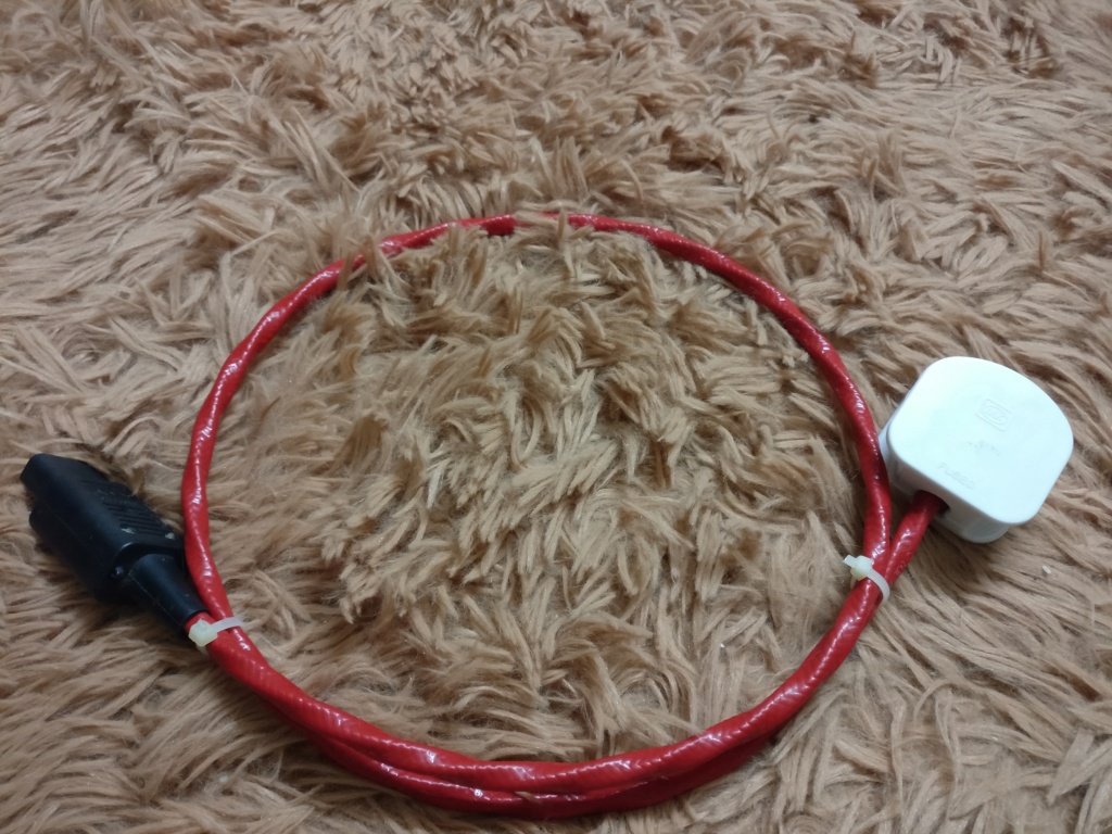 Belden 83803 Red AC Power Cord Img_2012