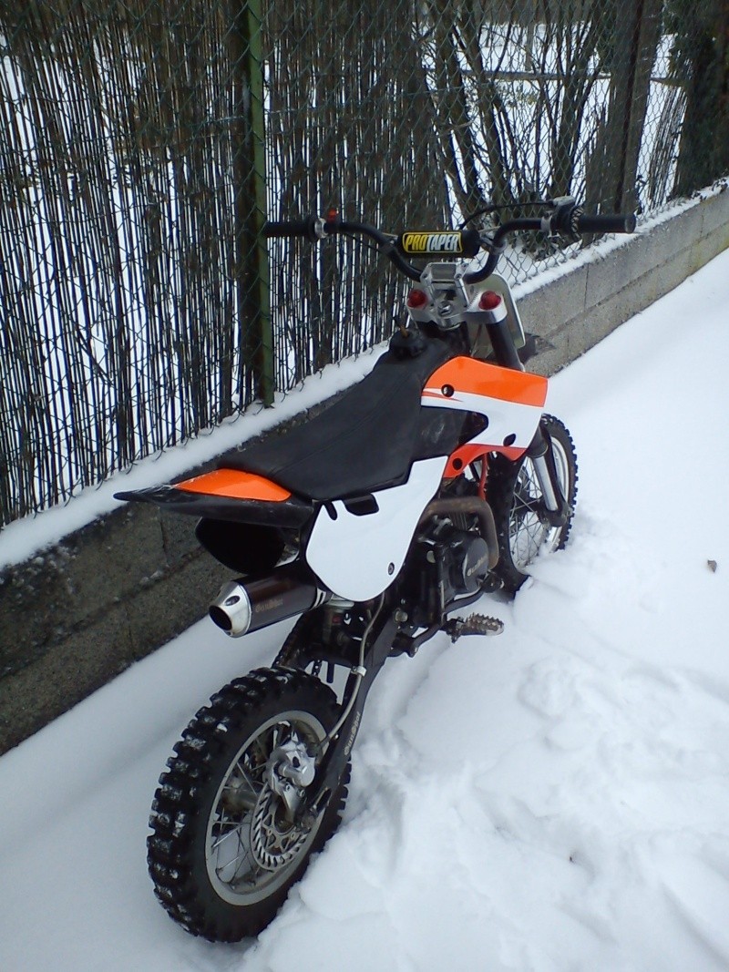  moto quand il a neige  Dsc00851