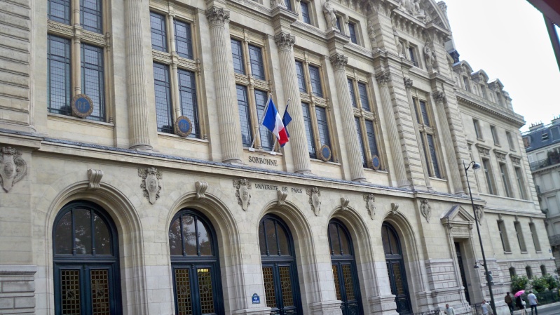 Visite de la Sorbonne - Page 4 100_3016