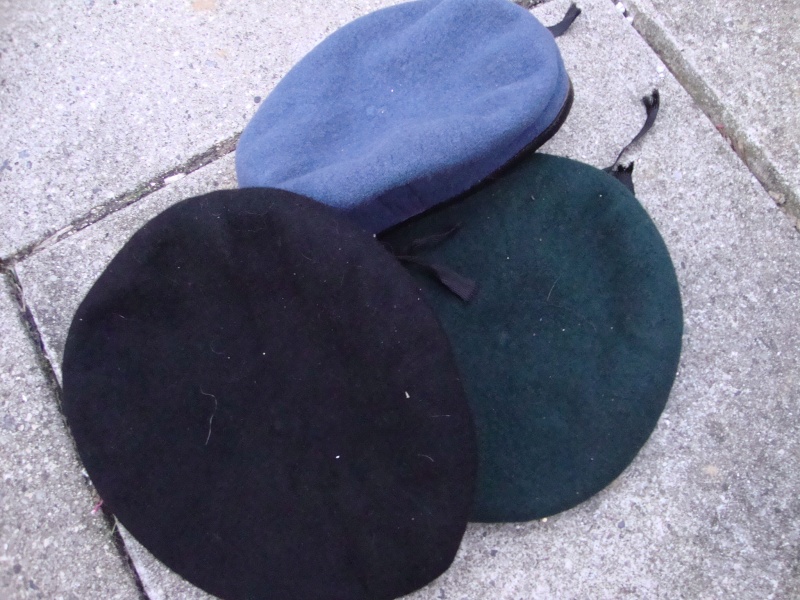 Some Canadian Berets!! Dsc03472