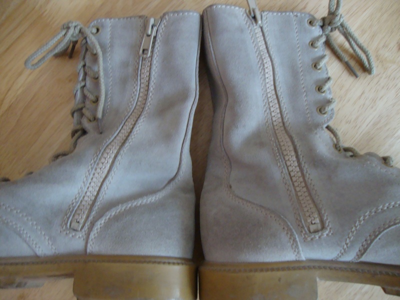 Saudi issue Desert Boots. Dsc05657